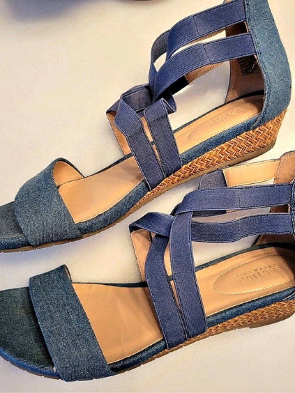 Reaction by Kenneth Cole Denim Ankle Strap Wedge Sandals in Blue - 9M
